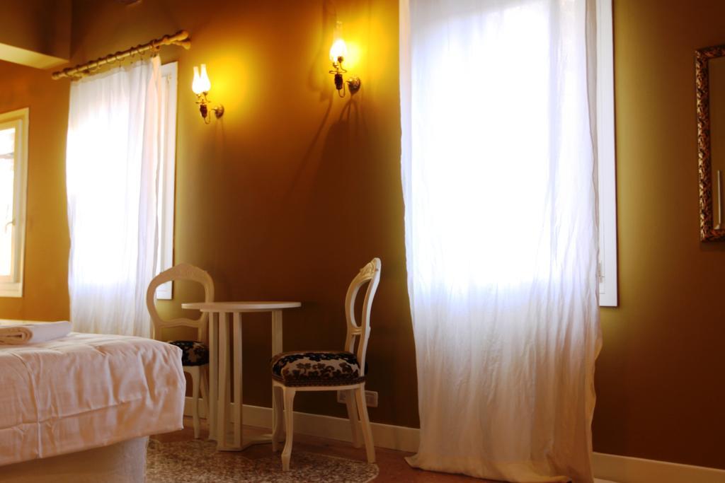 Casa Fornaretto Hotel Венеция Екстериор снимка